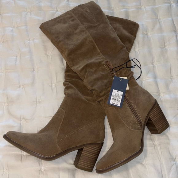 Women’s Harlan Dress Boot- Universal Thread - Picture 3 of 4